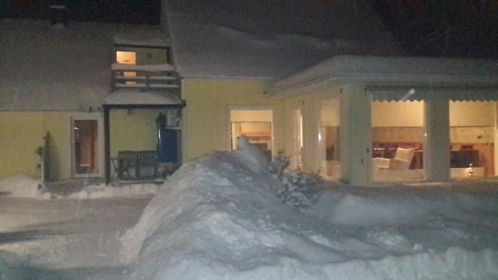Kaare Guesthouse Viljandi  Exteriör bild