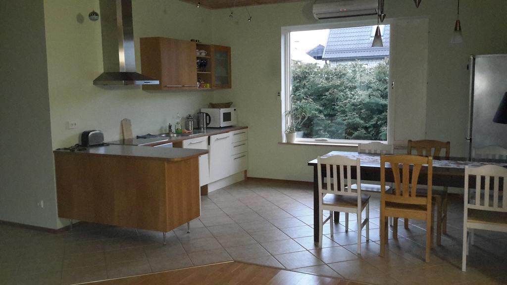 Kaare Guesthouse Viljandi  Exteriör bild