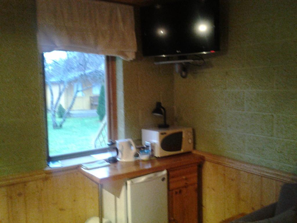 Kaare Guesthouse Viljandi  Exteriör bild